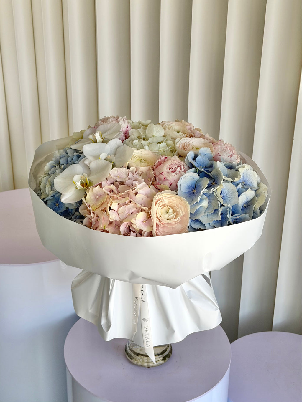 Mixed Bouquet “Aura”